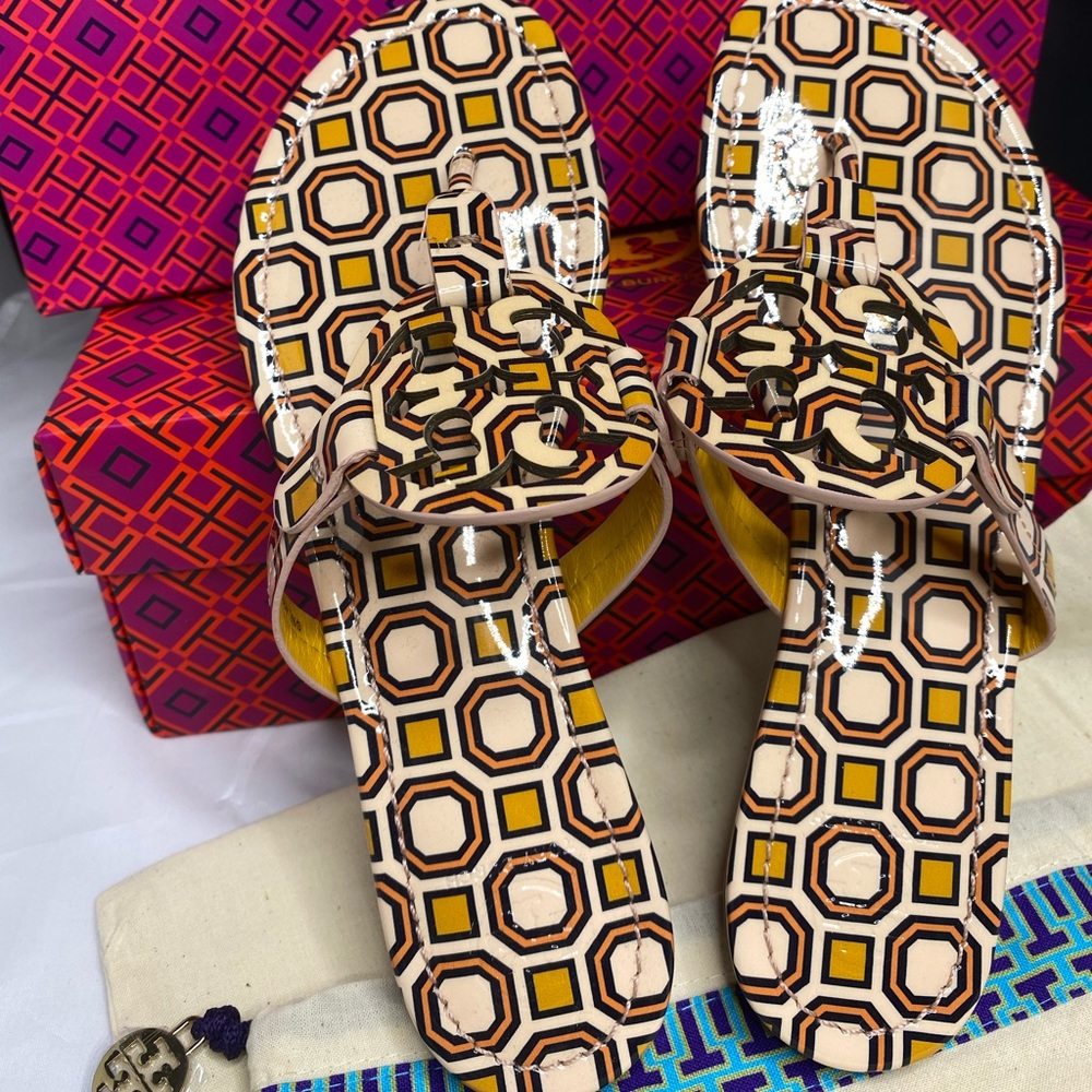 Tory Burch New in box Miller Sandal-Ballet Pink